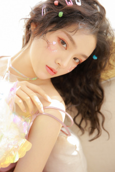 沙月由奈